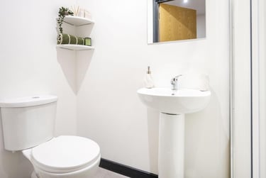 1 bed studio, Registry Street, Shelton, Stoke, ST41JP - Image 9